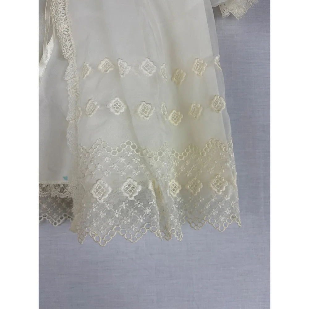 Vintage‎ White Sheer Embroidered Baby Christening Gown Lace Trim Ribbon Tie 9M